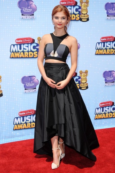 2014 Radio Disney Awards red carpet dress